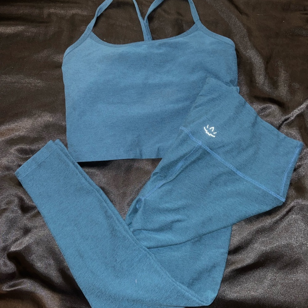 Blue Gem Heather Beyond Yoga Set